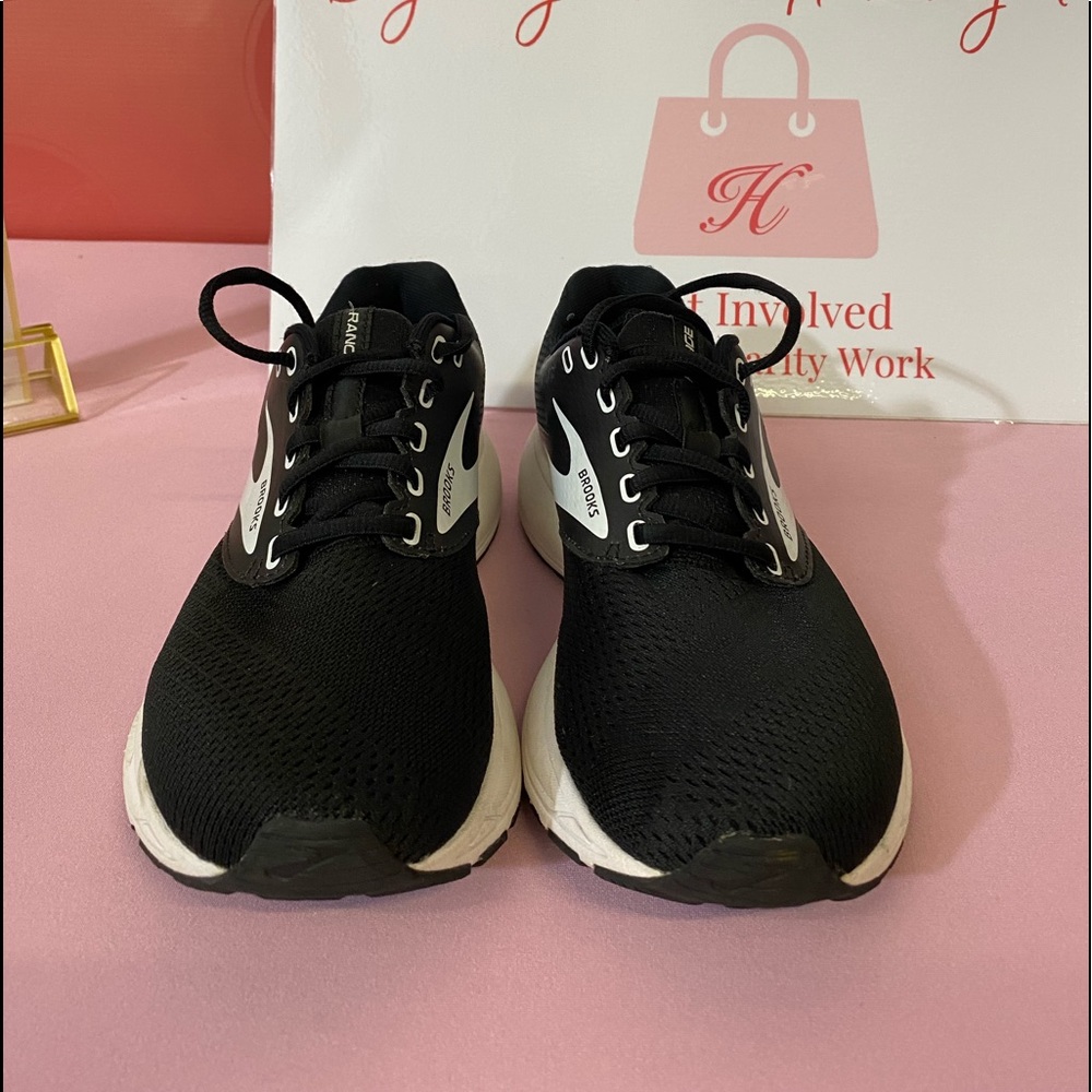 Brook sneakers